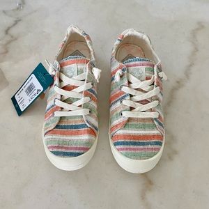 NWT Roxy Bayshore III Sneakers Tennis Shoes size 7.5